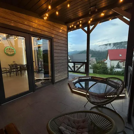 Guest house карпатська вершина Yaremche